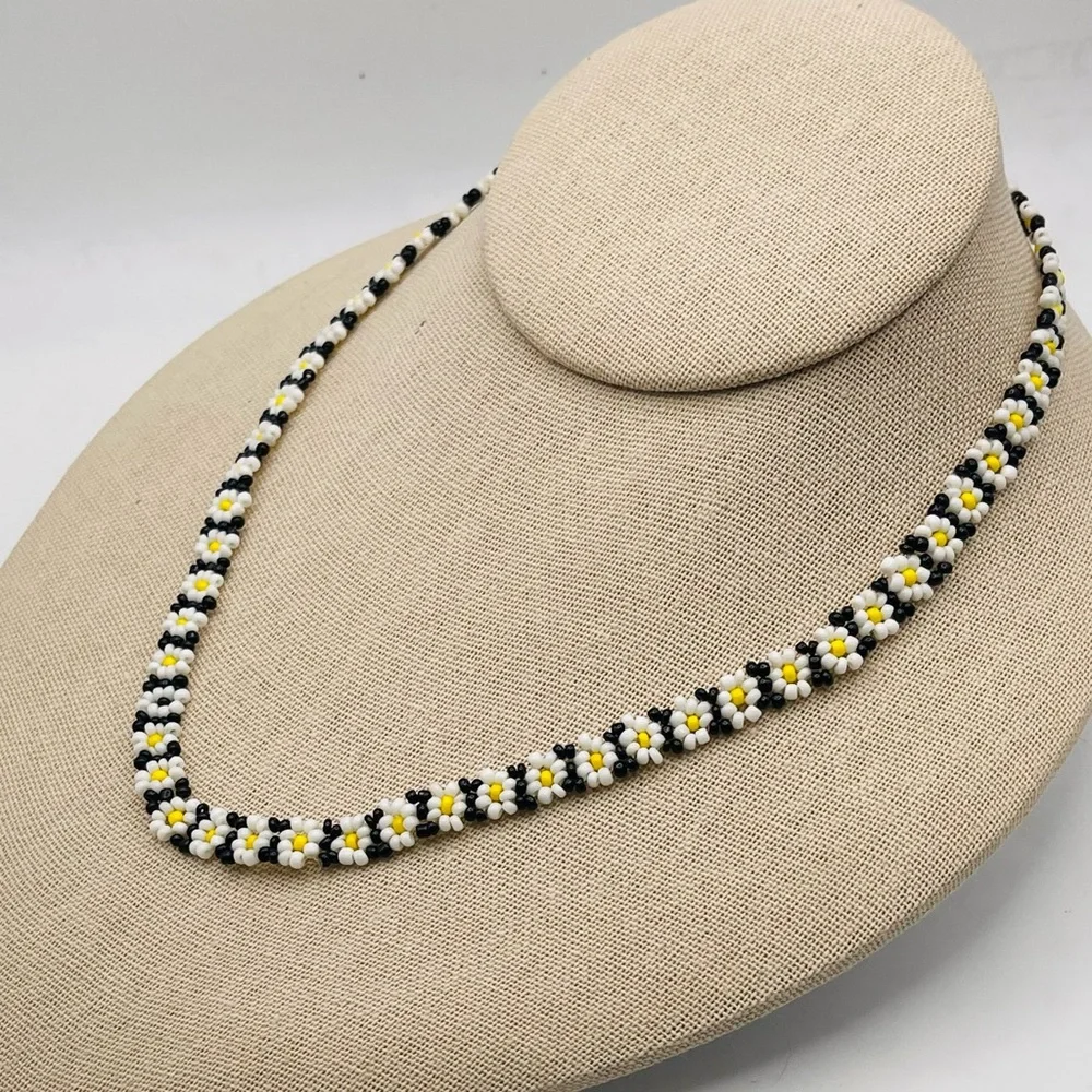 Cute Handcrafted Seed Bead Daisy Necklace White Yellow Black Hippie Boho Vibe